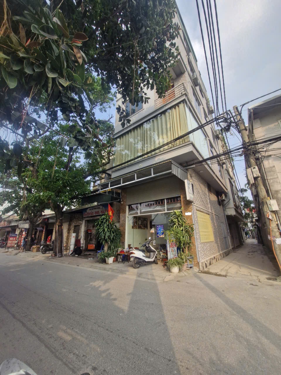 💥💯 Bán nhà Phố Lê Trọng Tấn Thanh Xuân, 100m, 2 thoáng, vỉ hè, kinh doanh ô tô, chỉ 13 tỷ. - Ảnh chính